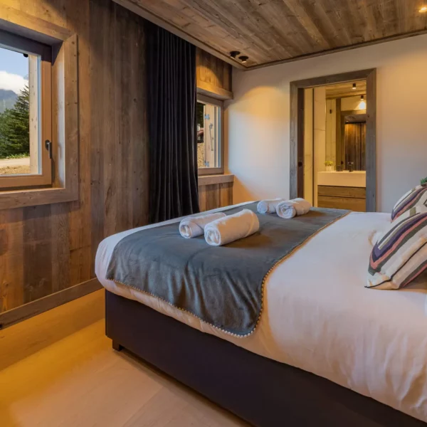 2633 Mussol 240722 34 JW - économiste de la construction en Haute-Savoie